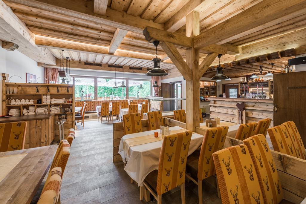 Hotel Kuenstleralm Kaprun Exterior foto